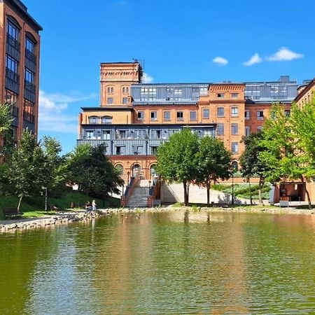 Loft Apartment " Amadeus " Tymienieckiego 25D Лодзь Екстер'єр фото